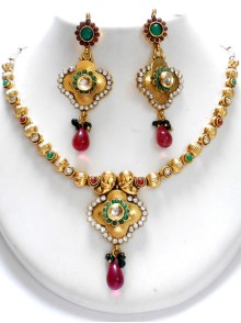 Polki Necklace Set